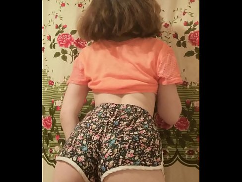 ❤️ Giovane pupa sexy fa uno striptease riprendendo i suoi pantaloncini alla telecamera ️❌ Porno fbal it.filmexxx18.ru ☑